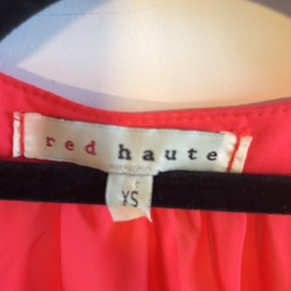 Red Haute sheer coral blouse - Picture 5 of 7